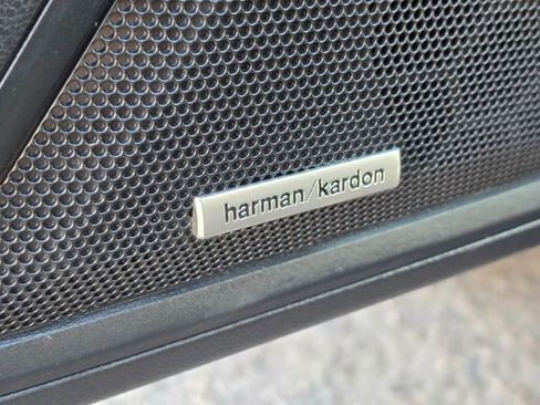 Certified 2022 Subaru Outback Limited XT image 23