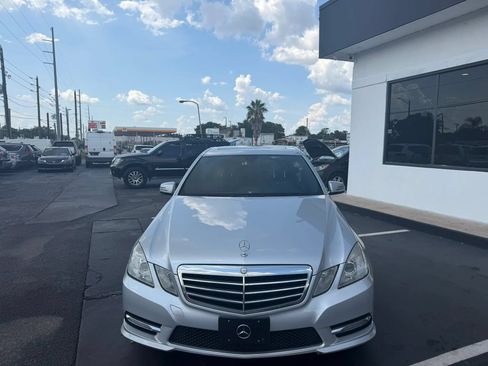 Used 2013 Mercedes-Benz E 350 Sedan image 8