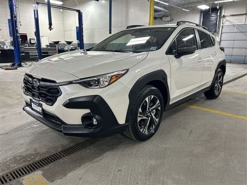 Certified 2025 Subaru Crosstrek 2.0i Premium image 4