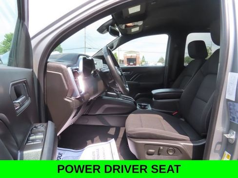 Used 2025 GMC Canyon Elevation w/ Convenience Package AWD/4WD image 19