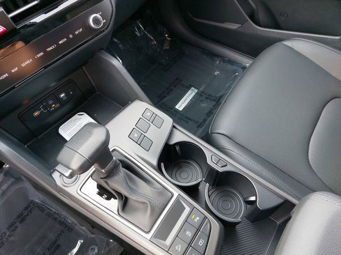 New 2026 Kia Sportage EX w/ EX Panorama Roof Package image 25