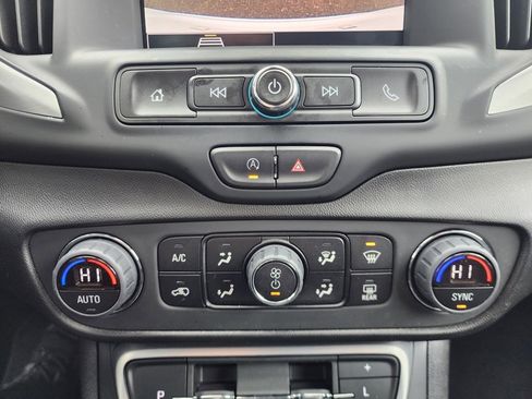 Certified 2023 GMC Terrain SLE w/ Driver Convenience Package image 37