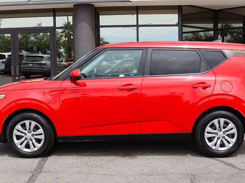 Used 2020 Kia Soul LX FWD image 8