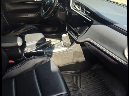 Used 2017 Toyota Corolla XSE w/ Protection Package image 26