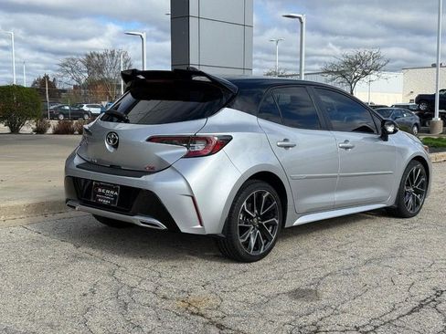 Used 2022 Toyota Corolla XSE FWD image 3