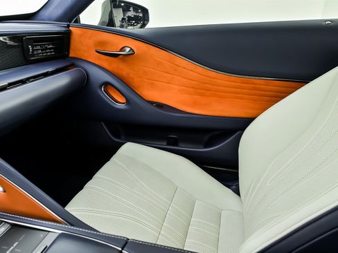 Used 2018 Lexus LC 500 Coupe image 43