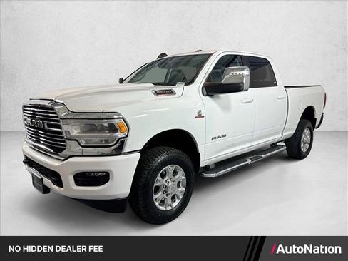 Used 2024 RAM 2500 Laramie AWD/4WD image 1
