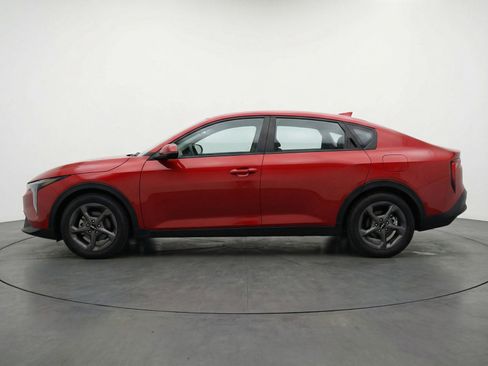 Used 2025 Kia K4 LXS FWD image 5