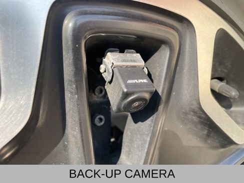 Used 2016 Jeep Wrangler Unlimited Rubicon image 29