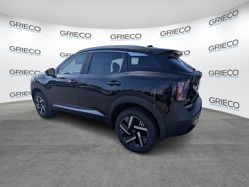 New 2026 Nissan Kicks SV FWD image 5