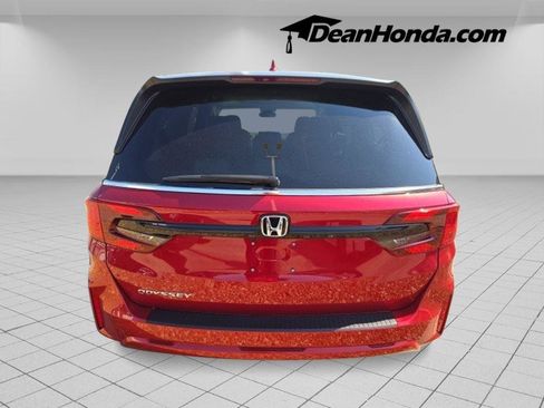 New 2026 Honda Odyssey EX-L image 4