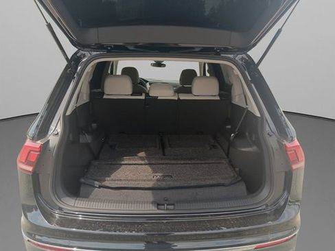 Used 2024 Volkswagen Tiguan S FWD image 19