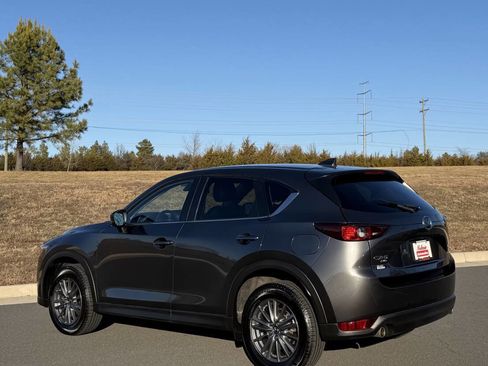 Used 2021 MAZDA CX-5 Touring image 3