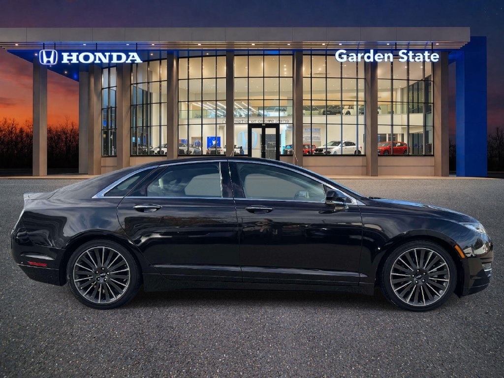 Used 2014 Lincoln MKZ FWD image 5