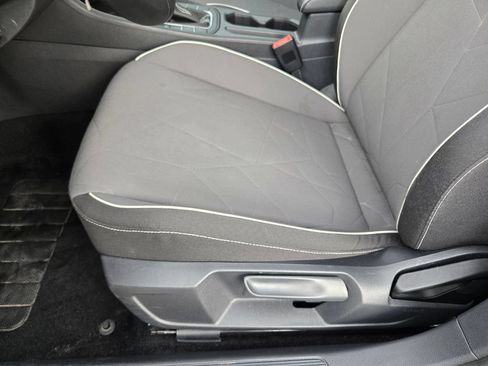 Used 2025 Volkswagen Jetta Sport FWD image 15
