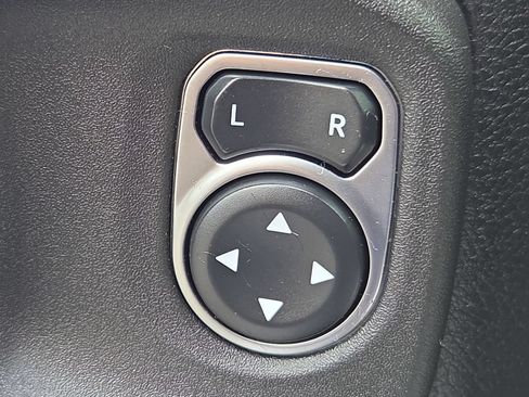 Used 2022 Jeep Wrangler Unlimited Sport AWD/4WD image 26