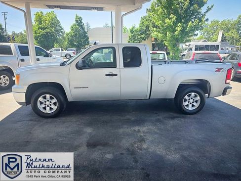 Used 2010 GMC Sierra 1500 SLE w/ Power Pack Plus AWD/4WD image 8