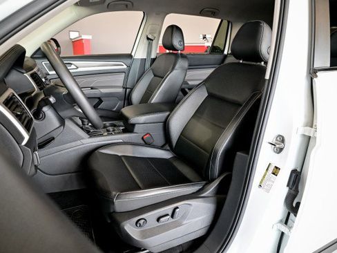 Used 2022 Volkswagen Atlas SE image 15