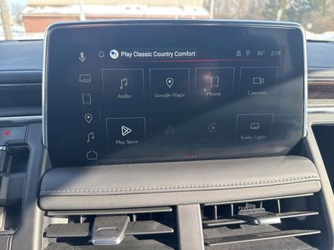 Certified 2024 GMC Yukon SLE w/ Gmc Pro Safety Plus Package image 10