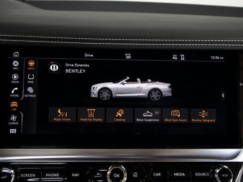 Used 2021 Bentley Continental GT image 32