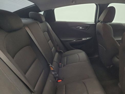 Used 2021 Chevrolet Malibu LS FWD image 19
