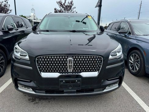 Used 2024 Lincoln Aviator Reserve w/ Equipment Group 201A AWD/4WD image 2