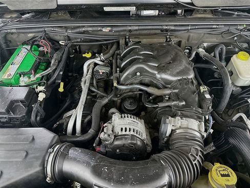 Used 2013 Jeep Wrangler Sahara w/ Connectivity Group image 31