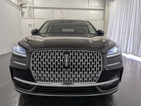 Used 2025 Lincoln Corsair AWD w/ Equipment Group 101A image 4