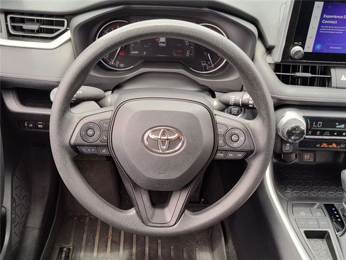 Used 2023 Toyota RAV4 XLE w/ Convenience Package FWD image 19