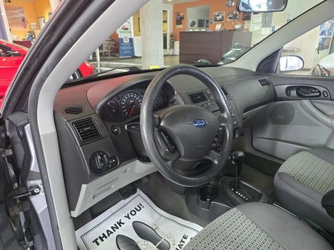 Used 2007 Ford Focus S image 8