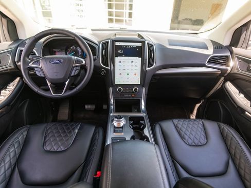 Used 2024 Ford Edge Titanium AWD/4WD image 14