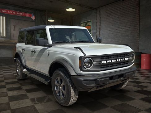 New 2026 Ford Bronco Big Bend AWD/4WD image 2