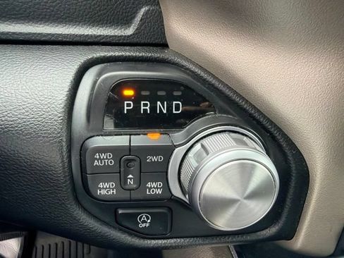 Used 2020 RAM 1500 Laramie AWD/4WD image 11