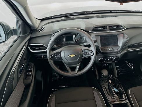 Used 2022 Chevrolet TrailBlazer LT AWD/4WD image 30