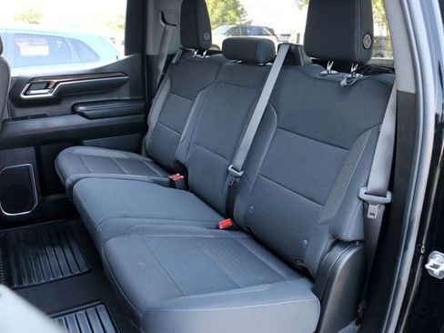 Used 2025 Chevrolet Silverado 1500 LT RWD image 20