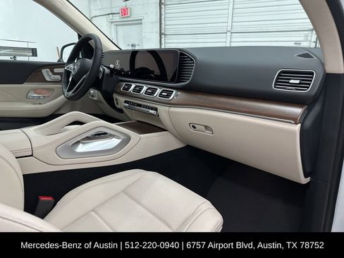 Certified 2025 Mercedes-Benz GLE 350 4MATIC image 29