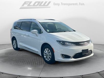 Used 2018 Chrysler Pacifica Touring-L