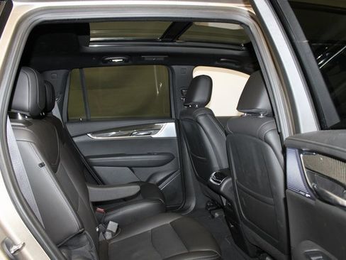 Certified 2023 Cadillac XT6 Sport image 14