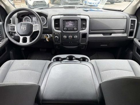 Used 2024 RAM 1500 Classic SLT AWD/4WD image 20