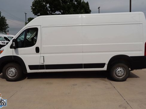 Used 2025 RAM ProMaster 3500 w/ Convenience Group FWD image 7
