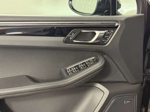 New 2026 Porsche Macan S image 14