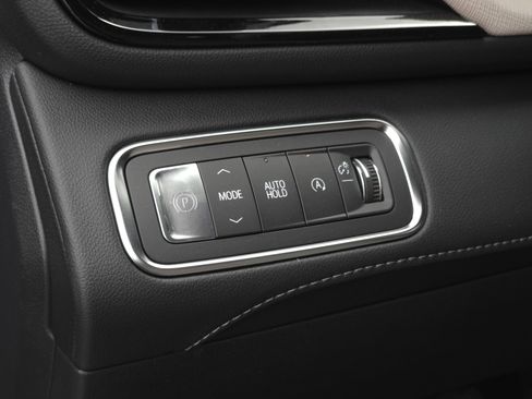 New 2026 Buick Enclave Preferred w/ Power Package FWD image 30