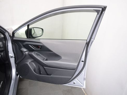 Used 2024 Subaru Crosstrek 2.0i Premium w/ Crosstrek Mirror Package AWD/4WD image 15
