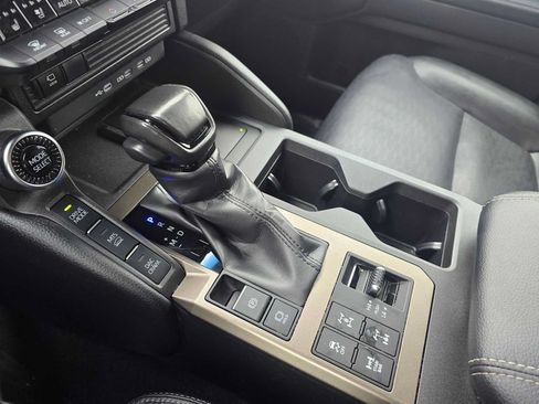 Used 2024 Toyota Land Cruiser AWD/4WD image 33
