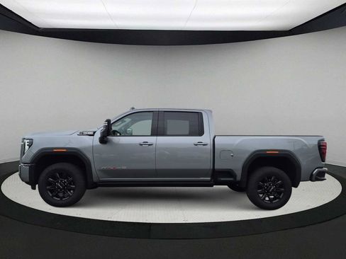 Used 2026 GMC Sierra 2500 AT4 w/ AT4 Premium Plus Package AWD/4WD image 5