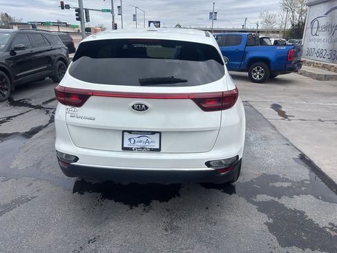 Used 2022 Kia Sportage LX w/ LX AWD Value Edition Package image 7
