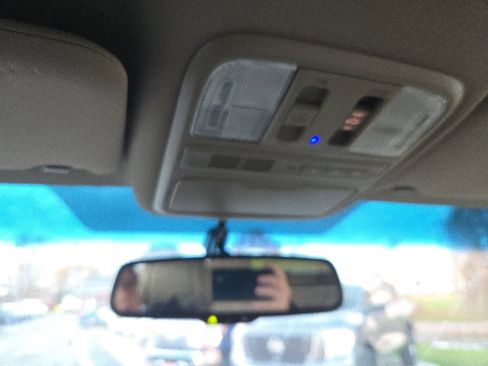 Used 2012 Honda Pilot EX-L image 24