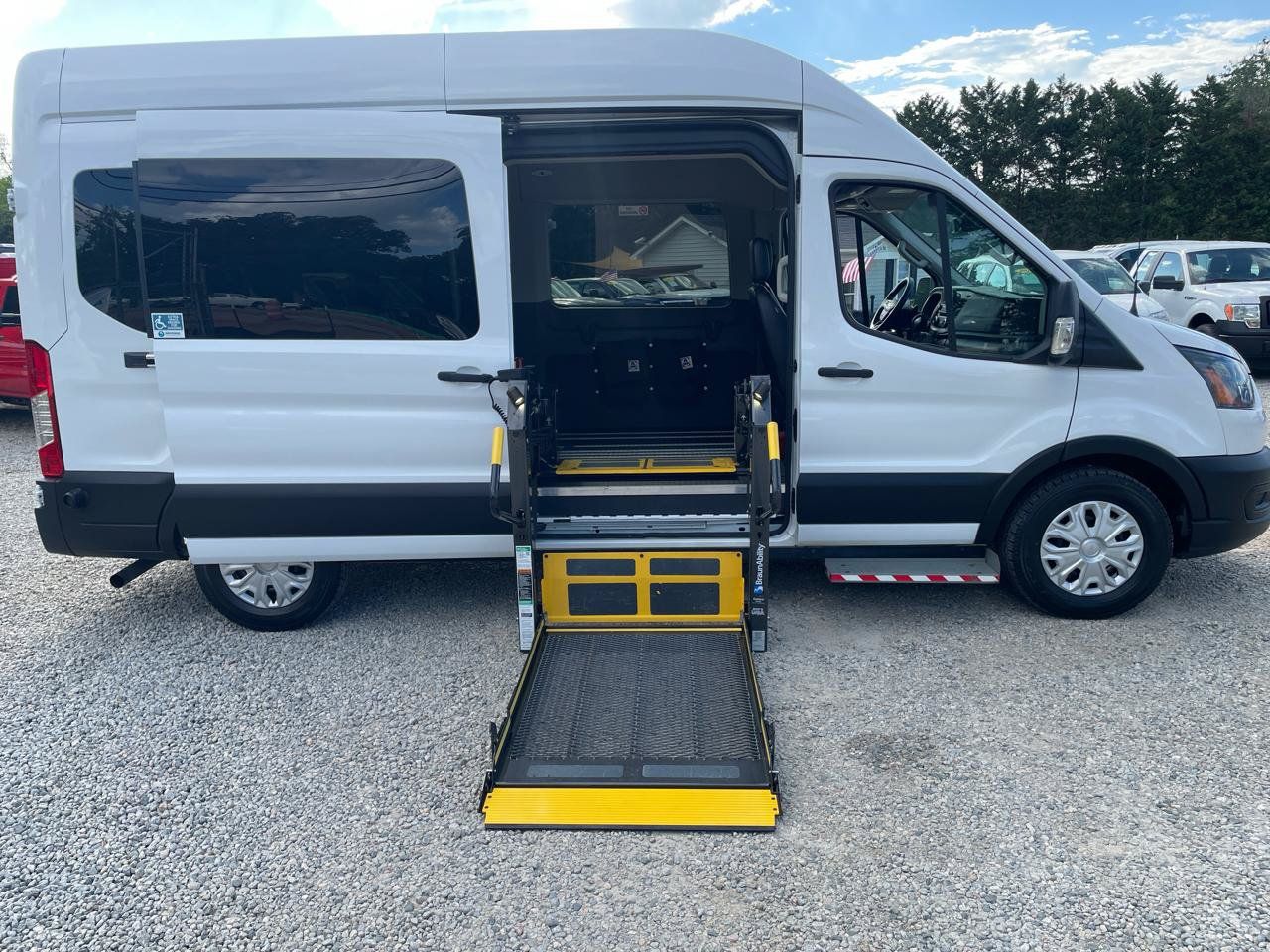 Used 2020 Ford Transit 350 XL RWD image 37