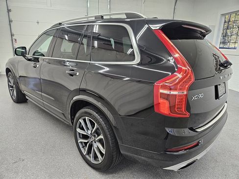 Used 2017 Volvo XC90 T6 Momentum w/ Vision Package image 7