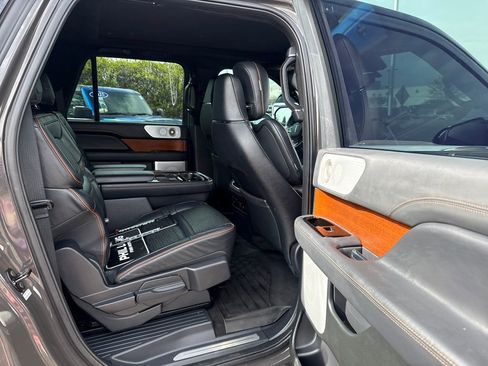 Certified 2024 Lincoln Navigator L Black Label AWD/4WD image 22